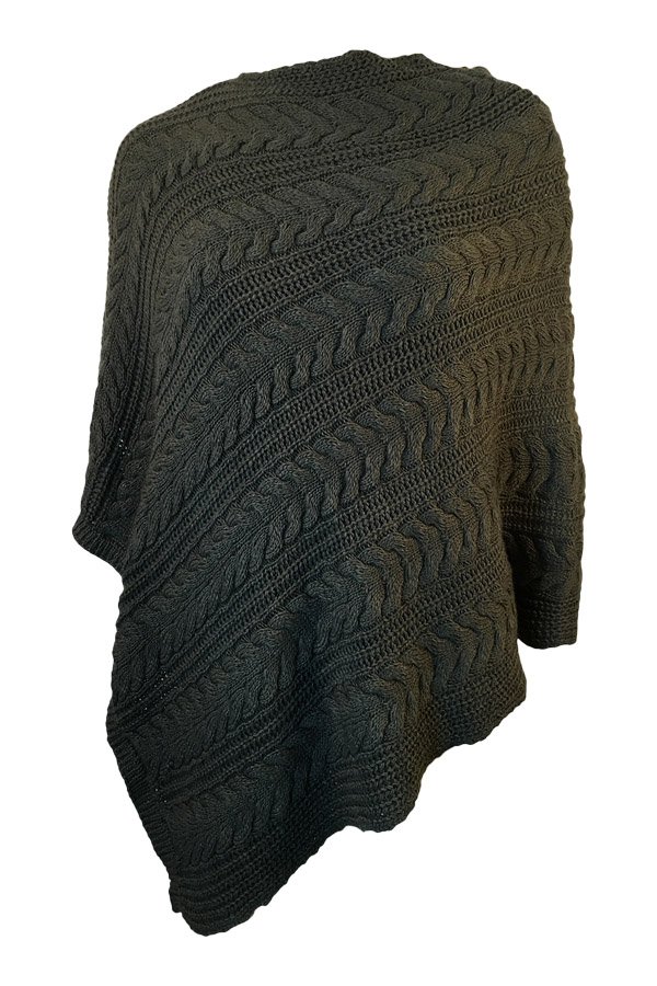 Cable knit poncho army green