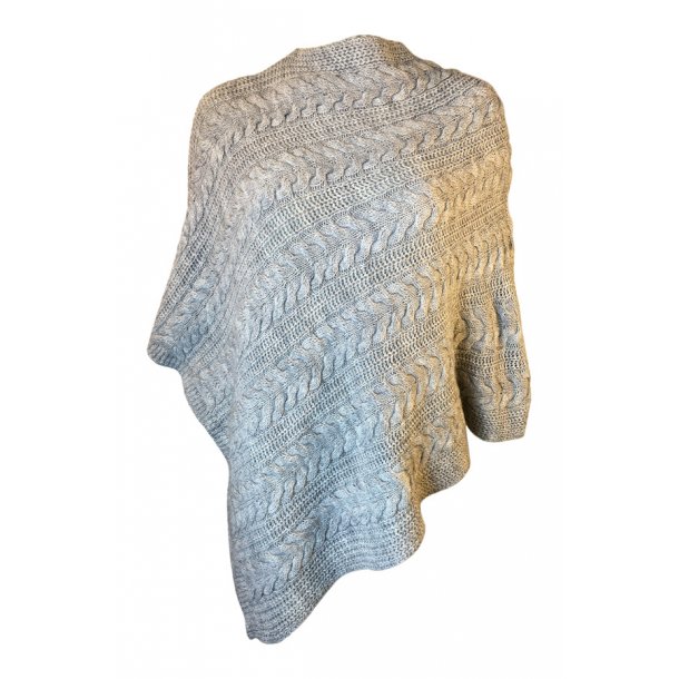 Cable knit poncho sand