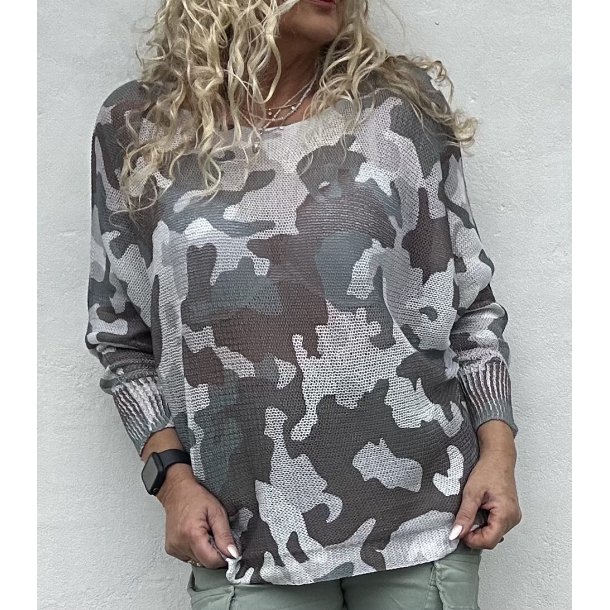 Ella multi colour print strik camouflage