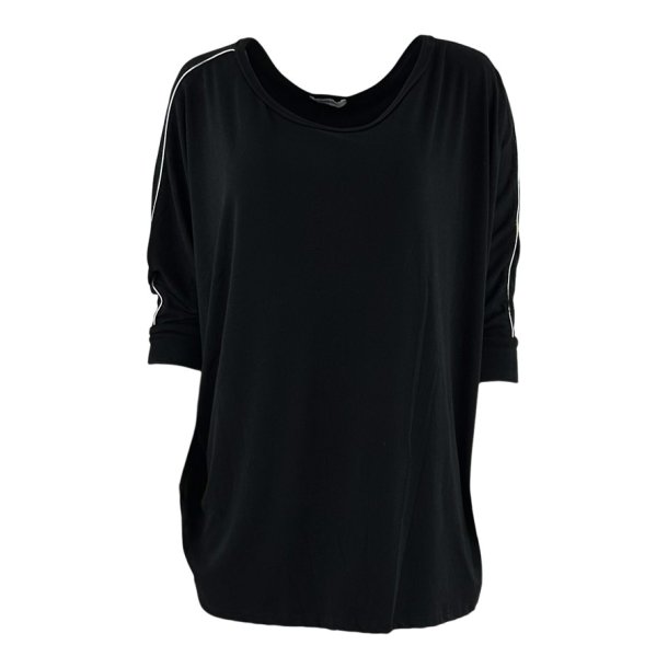 Elisa T-shirt  black