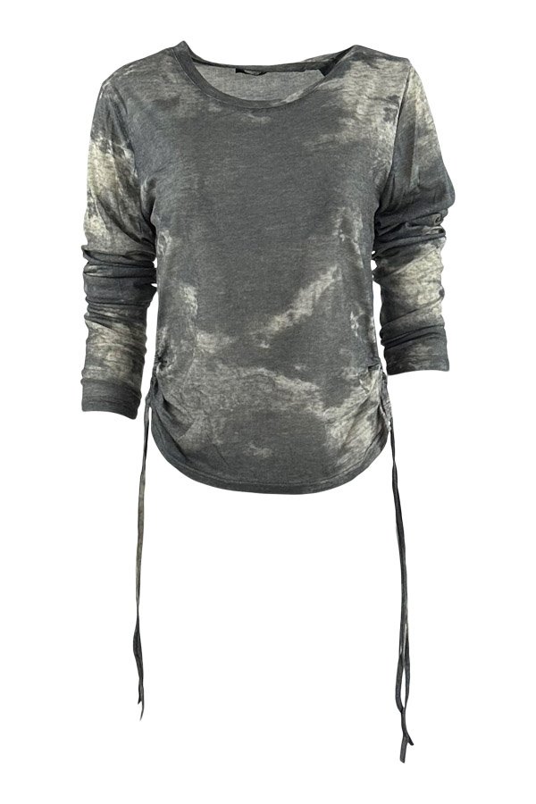 Cloudy tee